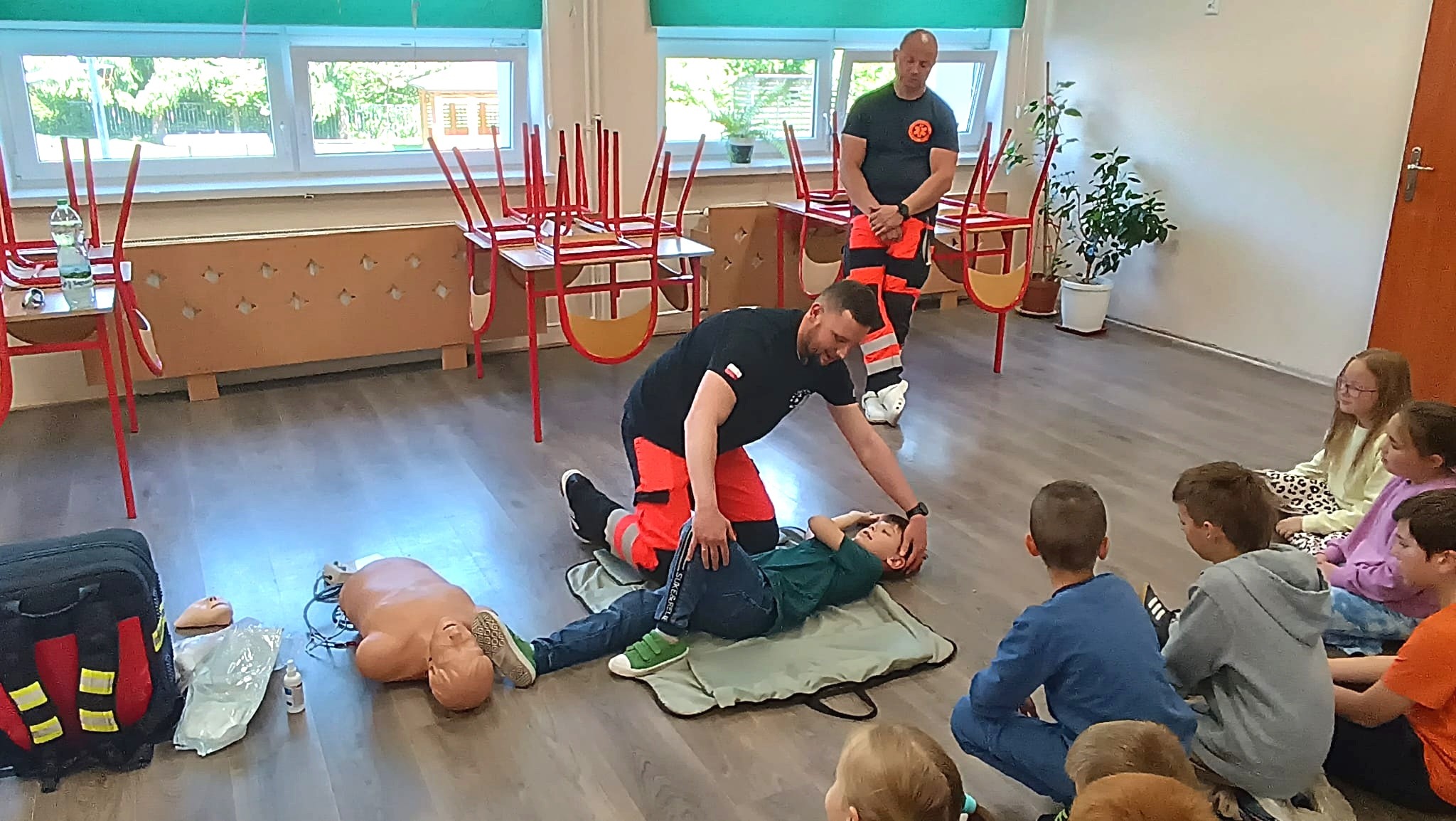 505860506 602614296214986 7245822333484679088 n